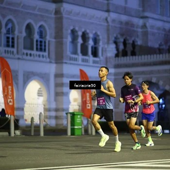 Runner Photo 5548992