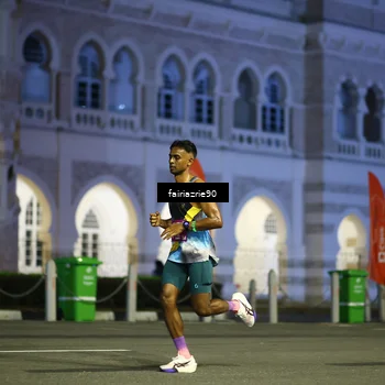 Runner Photo 5549009