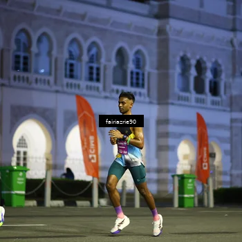 Runner Photo 5549012