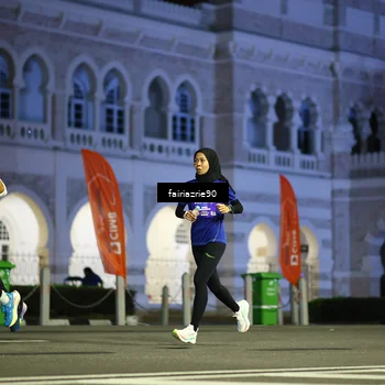 Runner Photo 5549080