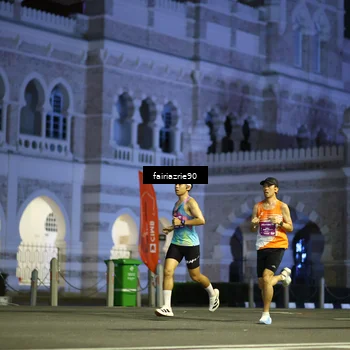 Runner Photo 5549098
