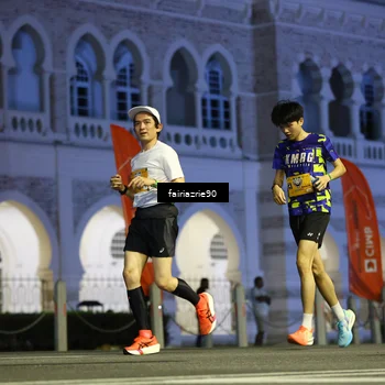 Runner Photo 5549444
