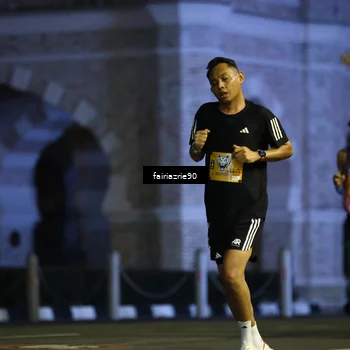 Runner Photo 5549560