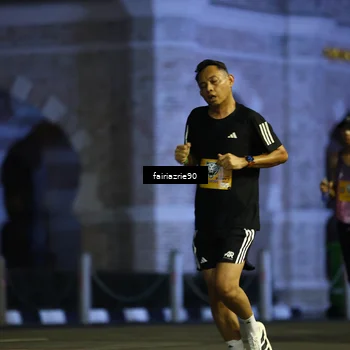 Runner Photo 5549562