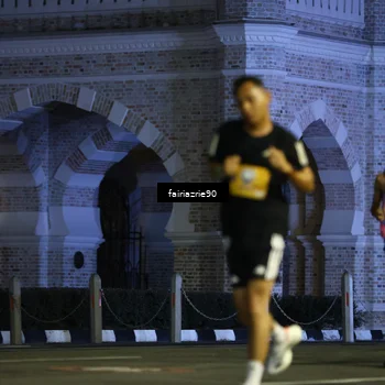 Runner Photo 5549564