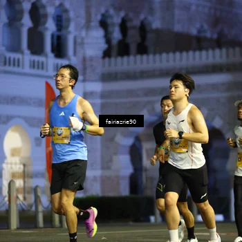 Runner Photo 5549607