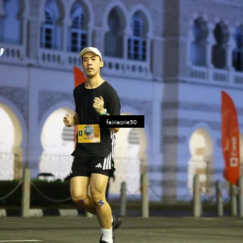 Runner Photo 5549668