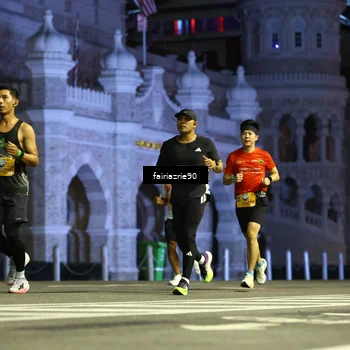 Runner Photo 5549763