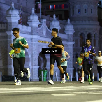 Runner Photo 5549818