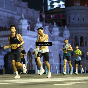 Runner Photo 5549905