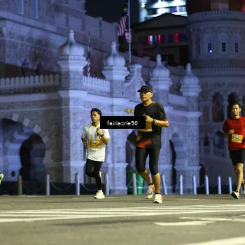 Runner Photo 5550001