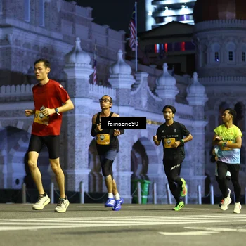 Runner Photo 5550037