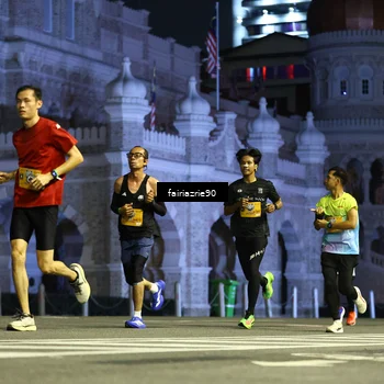 Runner Photo 5550043