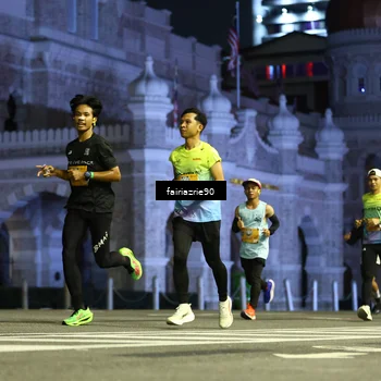 Runner Photo 5550055
