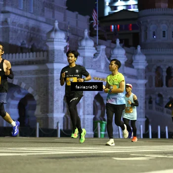 Runner Photo 5550057