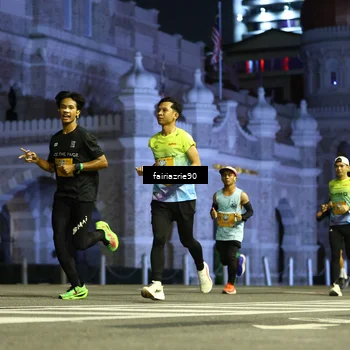Runner Photo 5550060