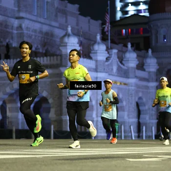 Runner Photo 5550062