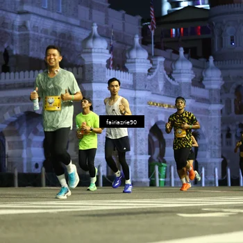 Runner Photo 5550142