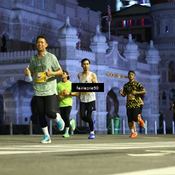 Runner Photo 5550143