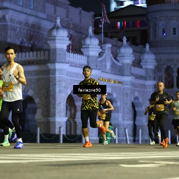 Runner Photo 5550148