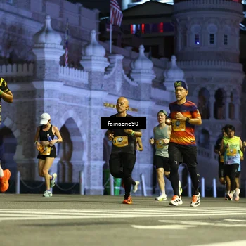 Runner Photo 5550158