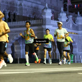 Runner Photo 5550243