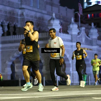 Runner Photo 5550275