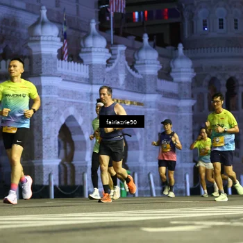 Runner Photo 5550342