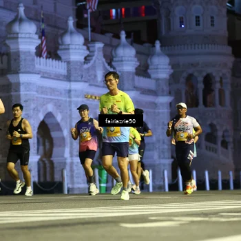 Runner Photo 5550357