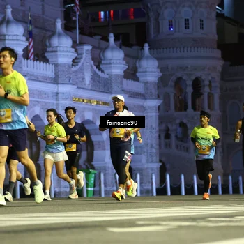 Runner Photo 5550373