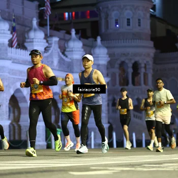 Runner Photo 5550413