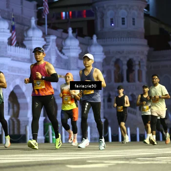 Runner Photo 5550417