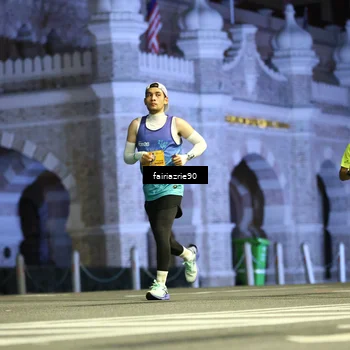 Runner Photo 5550434