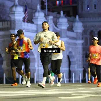 Runner Photo 5550487