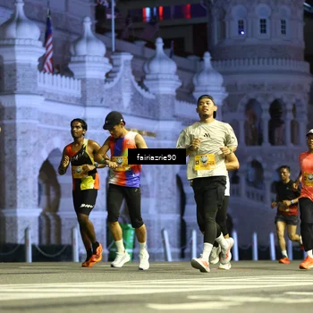 Runner Photo 5550488