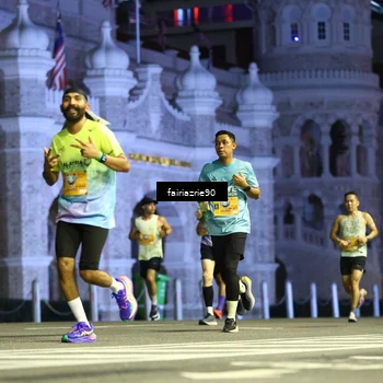 Runner Photo 5550536