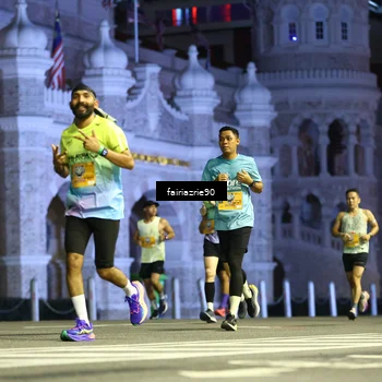 Runner Photo 5550542