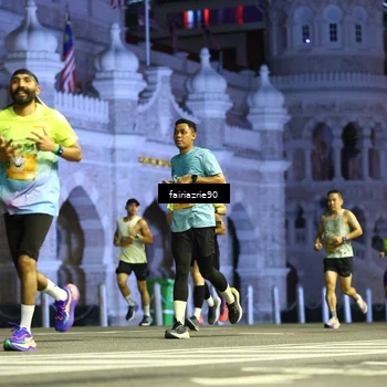 Runner Photo 5550544