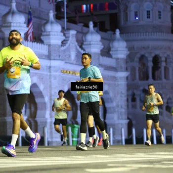 Runner Photo 5550545