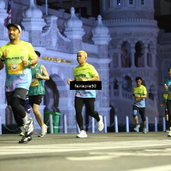 Runner Photo 5550573