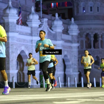 Runner Photo 5550575