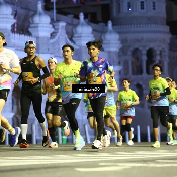 Runner Photo 5550629