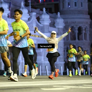 Runner Photo 5550704