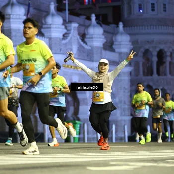 Runner Photo 5550705