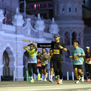 Runner Photo 5550728