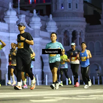 Runner Photo 5550736