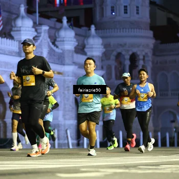 Runner Photo 5550746