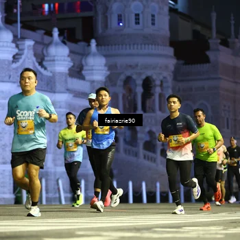 Runner Photo 5550749