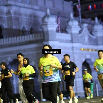 Runner Photo 5555004