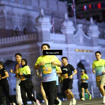 Runner Photo 5555012